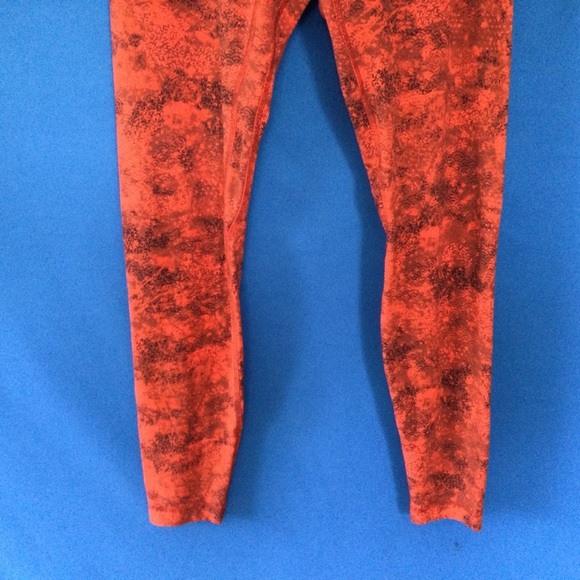 Lululemon Chinese New Years RedYoga Pants Size 10 Ltd Ed. Rabbit - Picture 4 of 14